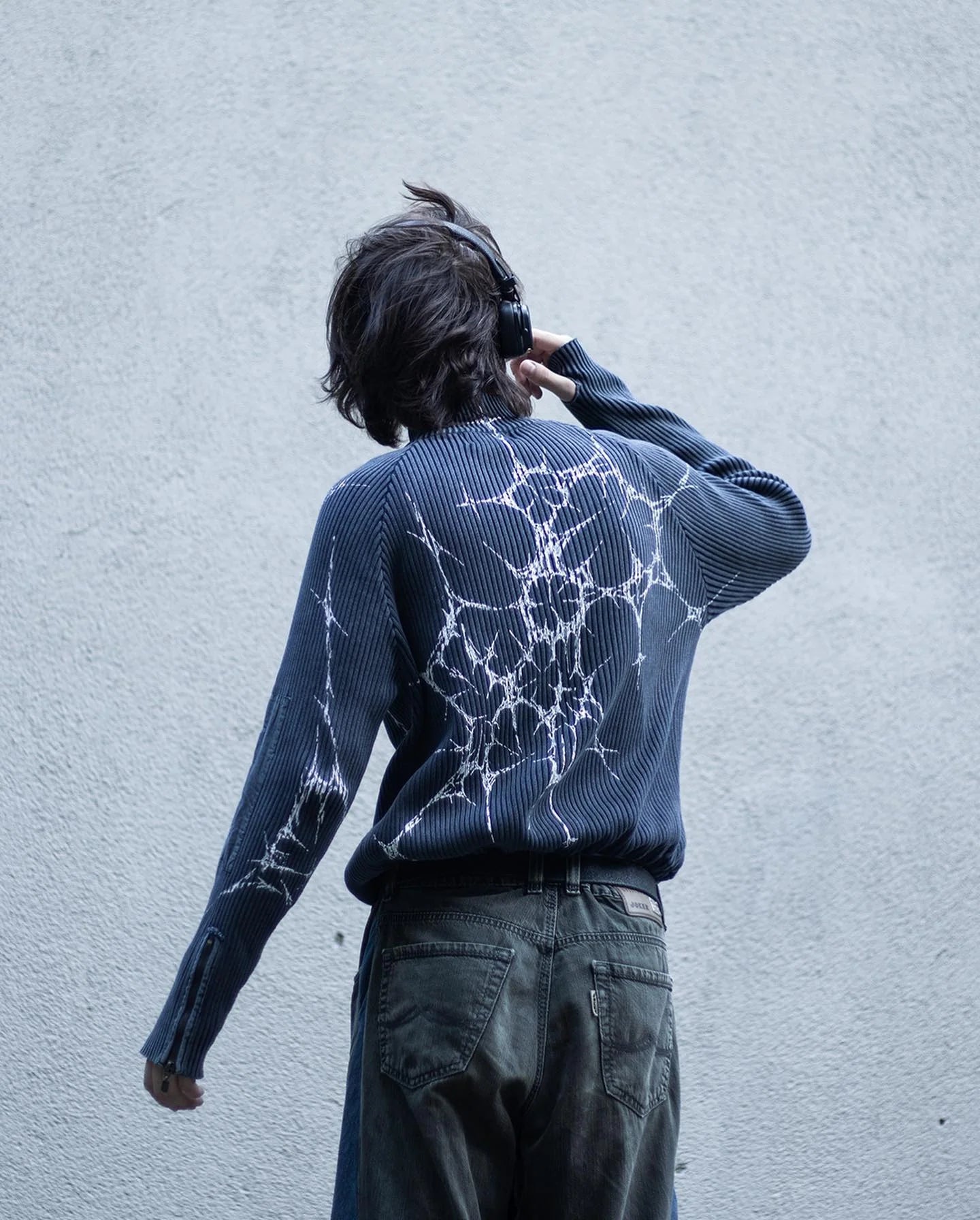 Neuroflux Pullover